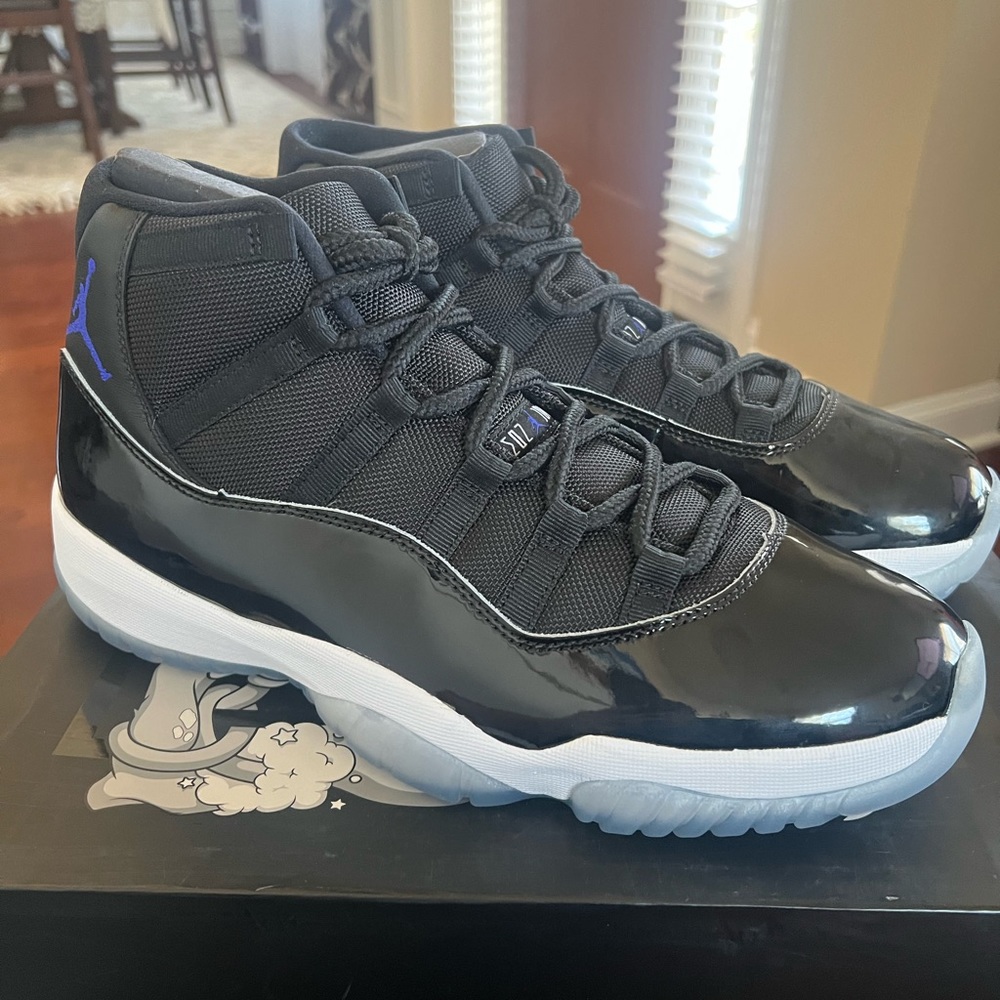 Size 12 Jordan Space Jam